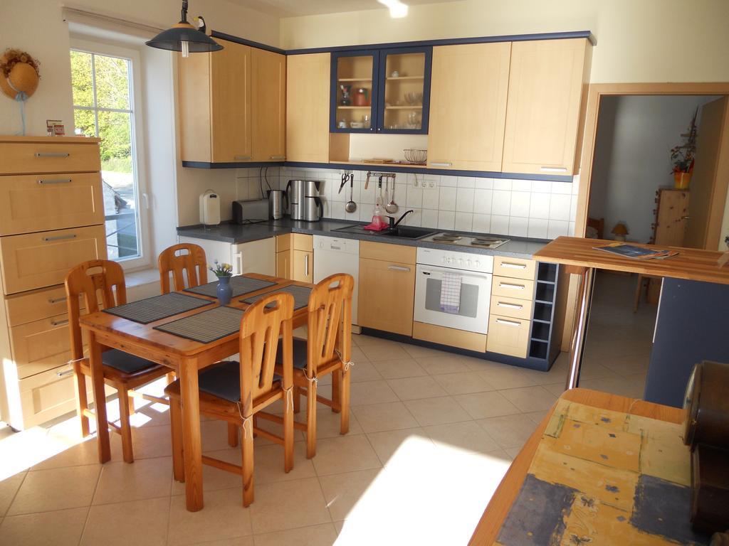 Haus Seeblick Insel Ruegen Lietzow Rom bilde